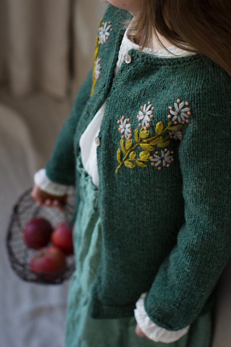 EmbroideryOnKnits Aster