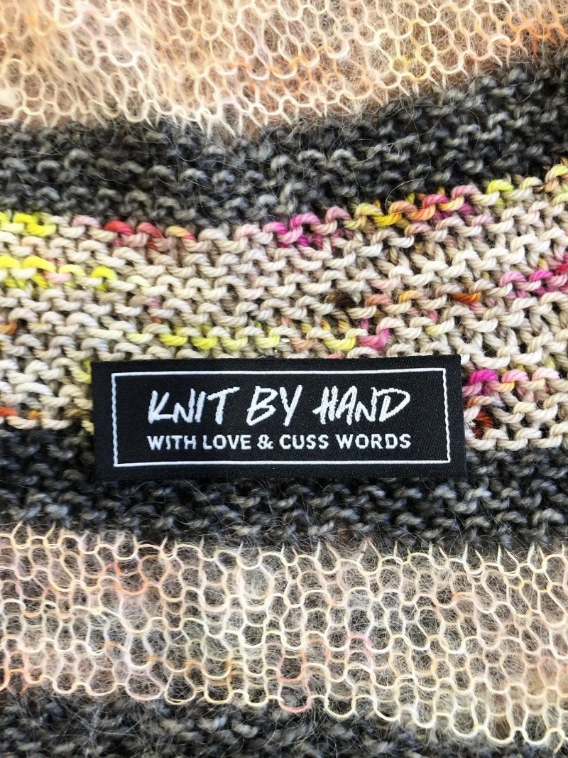 KnitByHandLabel